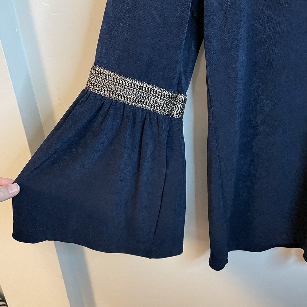 NWT Chico's Travelers Collection Bell Sleeve Tunic Blouse Navy Size 0 Small - Picture 4 of 9
